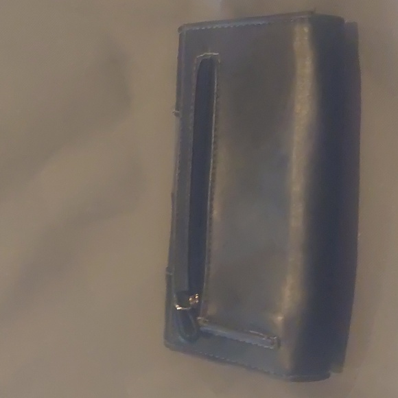 Harvey's seatbelt wallet - Picture 2 of 2